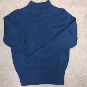 Mock neck long sleeve